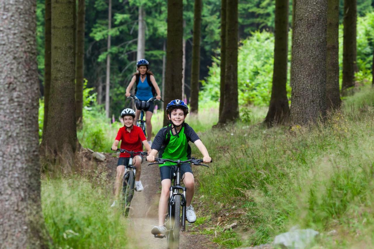Macdonald Woodland Lodges At Macdonald Aviemore Resort Экстерьер фото