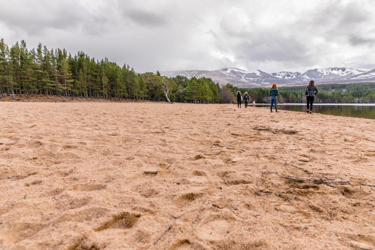 Macdonald Woodland Lodges At Macdonald Aviemore Resort Экстерьер фото